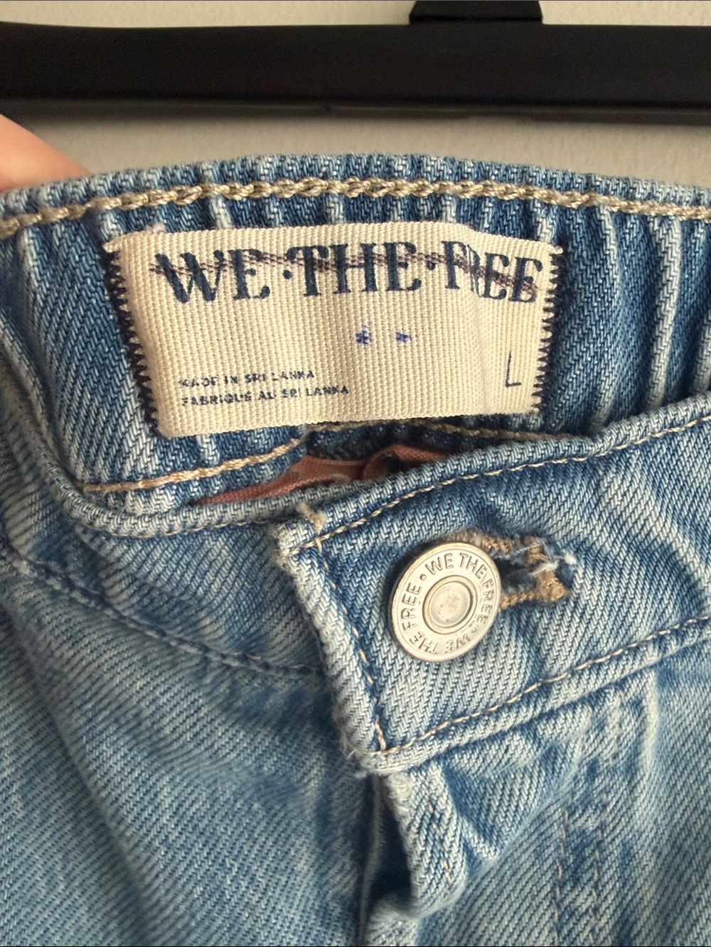 Free People We The Free Light Wash Wide Leg Pleated Jeans NWOT - Picture 6 of 12